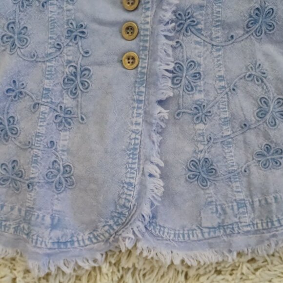 Giocam Women’s Large Denim Embroidered Jacket Boho Frayed Hem Blazer Cottagecore - Picture 6 of 10